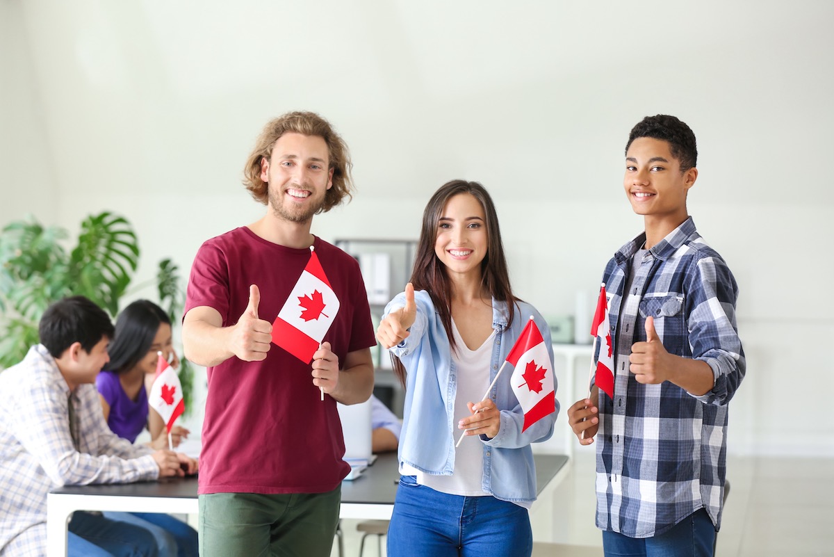 Top 10 Scholarships to Study in Canada 2023-24 | BS, MS, PhD
